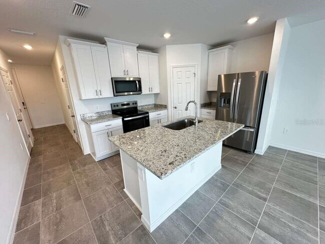 Building Photo - 16345 Bird of Paradise Ave