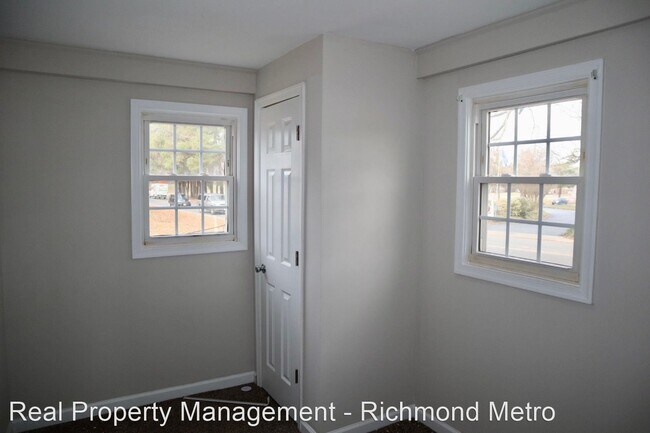 Building Photo - 3 br, 1 bath House - 4501 Eastover Ave