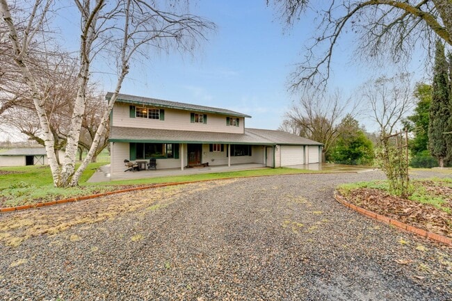 Building Photo - 12707 Leo Ln