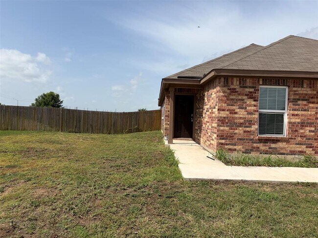 Foto del edificio - 14213 Prairie Sod Ln