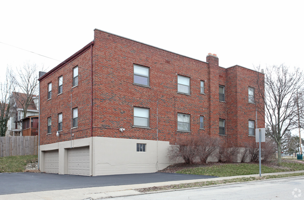 3814 W 8th St, Cincinnati, OH 45205 - Apartments In Cincinnati, OH ...