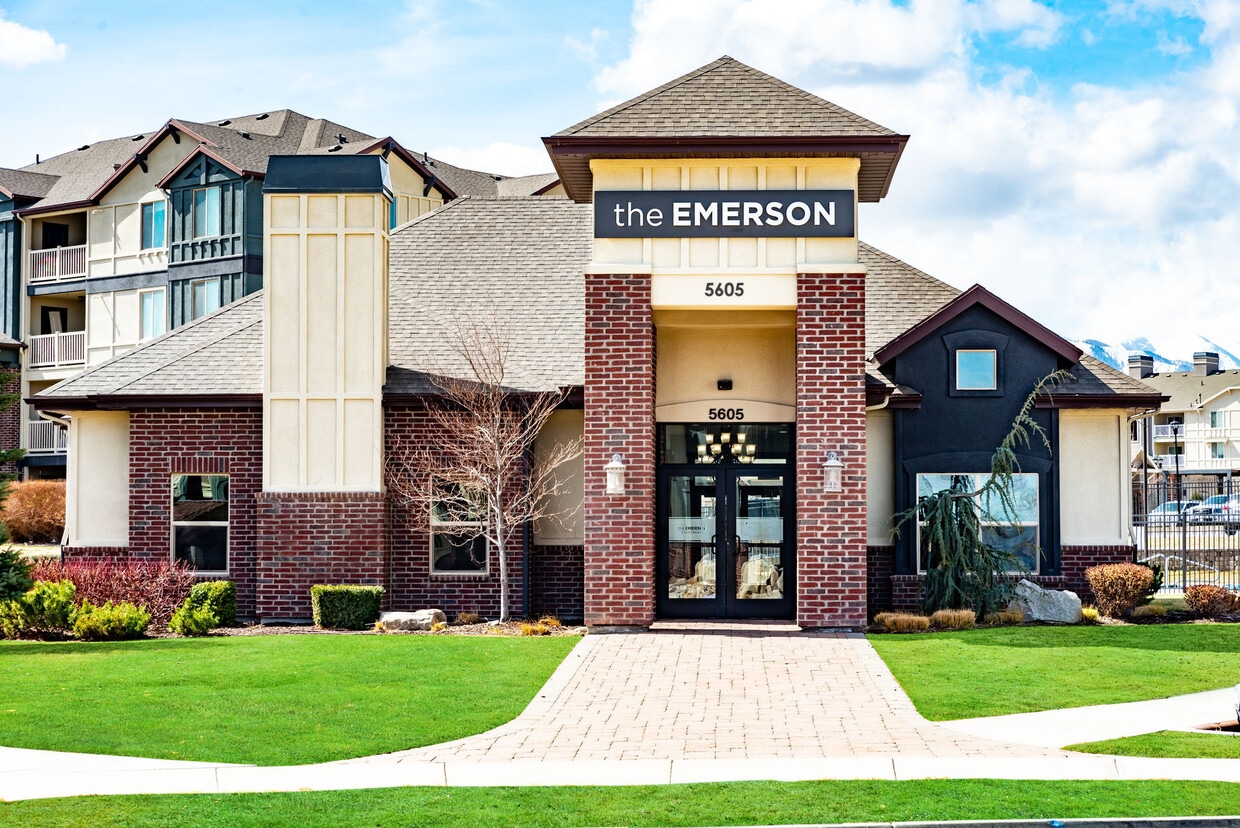 Primary Photo - The Emerson