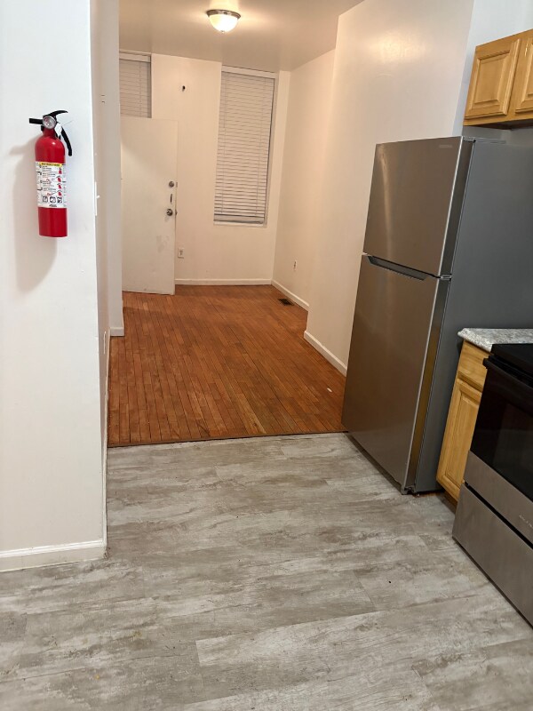 Foto del edificio - 2351 N Park Ave