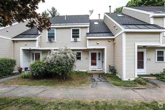 Building Photo - 34 Modena Dr
