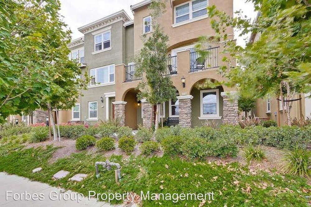 Primary Photo - 4 br, 3.5 bath House - 1775 McCandless Dr.