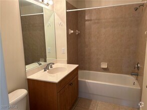 Building Photo - 2904 Tuscan Dr