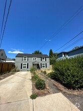 Building Photo - 1855 NW Tyler Ave