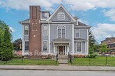 Foto principal - 101 E 14th St