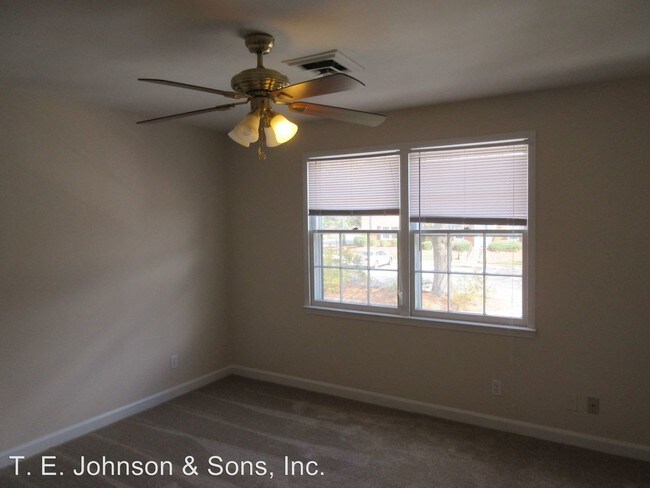 Foto del edificio - 2 br, 2.5 bath House - 323 Hanover Arms