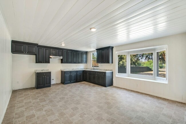 Foto del edificio - 8425 Redwood Ave