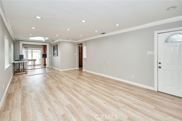 Foto del edificio - 6052 Marshall Ave