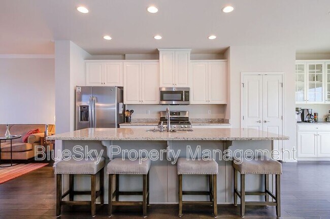 Foto del edificio - 822 Oval Park Ln