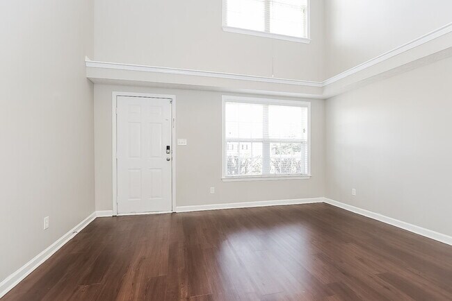 Foto del edificio - 1921 Stoney Meadow Dr