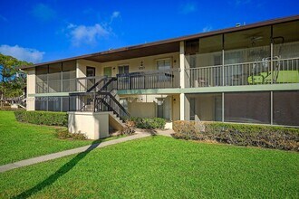 Building Photo - 6327 Chasewood Dr