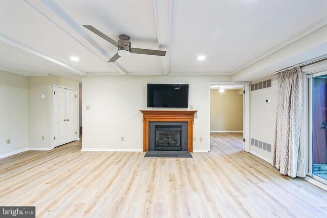 Foto del edificio - 1804 Mountainview Dr