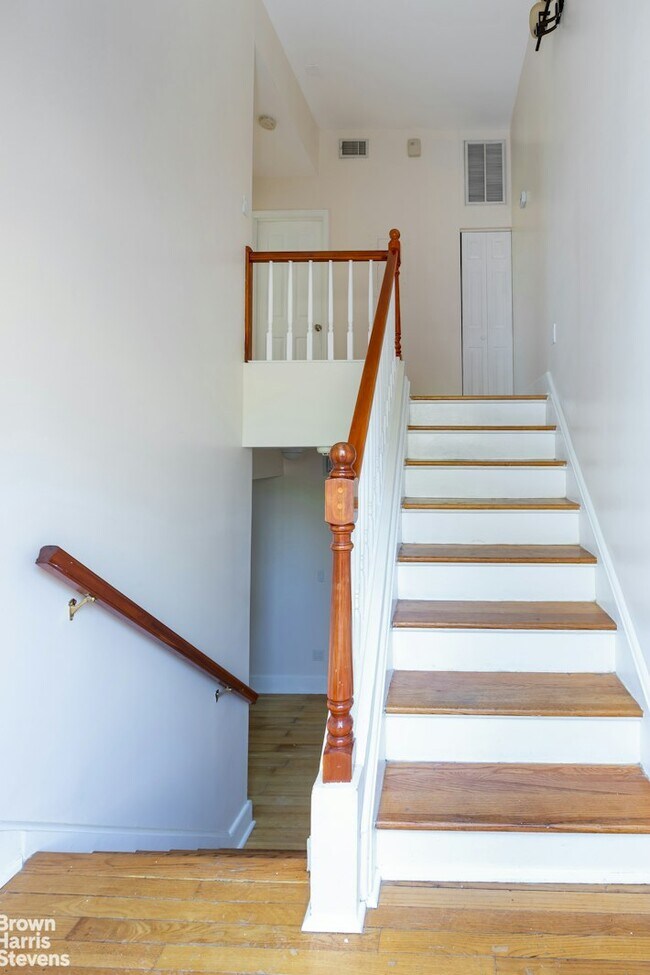 5420 Sylvan Ave, The Bronx, NY 10471 Townhome Rentals in The Bronx NY