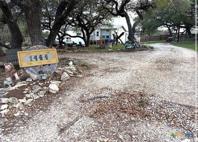 Foto del edificio - 1444 Willow Dr