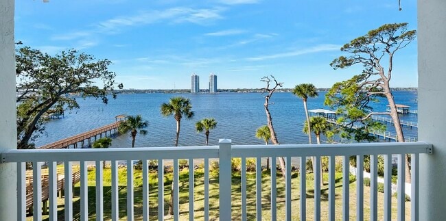 Foto del edificio - 711 N Halifax Ave