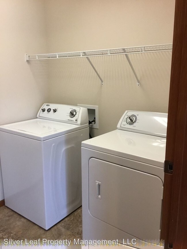 Blue Jay Apartments Apartments Fargo, ND