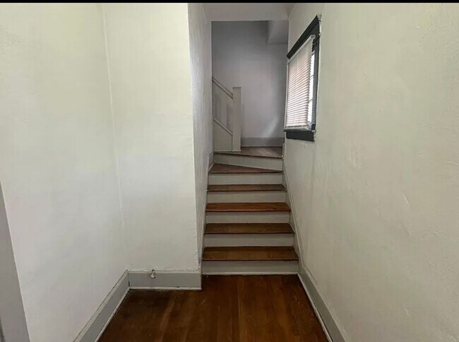 Foto del edificio - 408 Nancy St