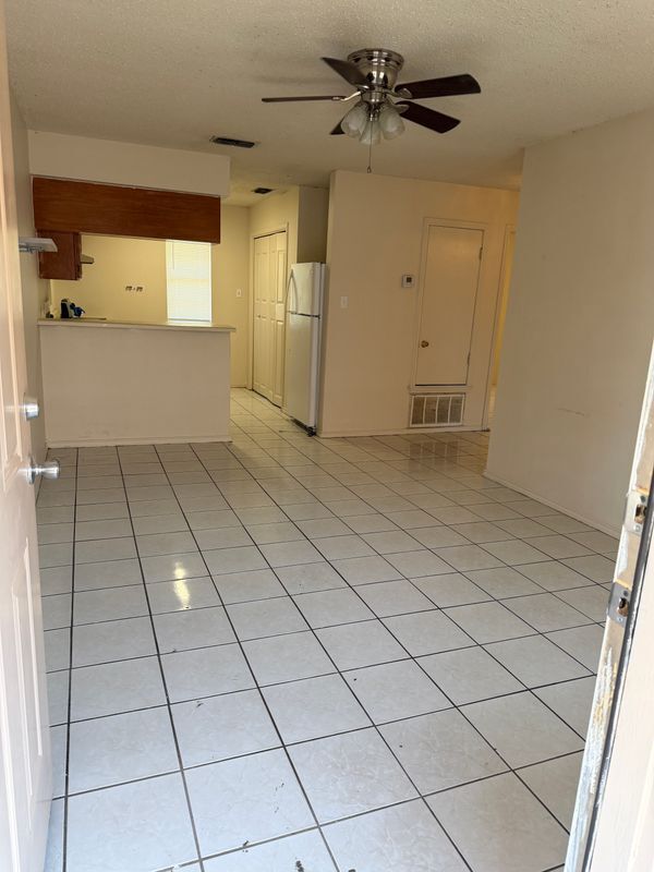 Foto del edificio - 2605 Springfield Ave