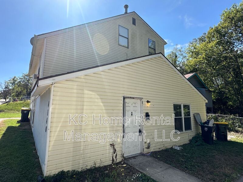 Foto principal - 4140 E 60 Terrace