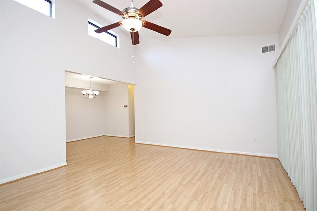 Foto del edificio - 116 Turtle Creek Rd