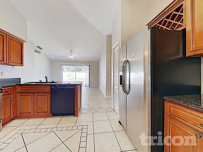 Building Photo - 25132 7 Rivers Cir