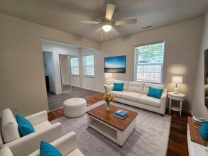 Building Photo - 323 Branton St