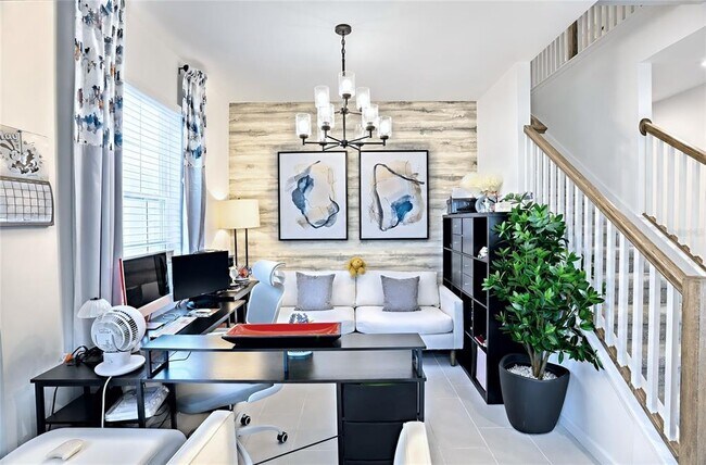 Foto del edificio - 1120 Lakeshore Breeze Pl