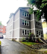 Building Photo - 25 Bridgeport St