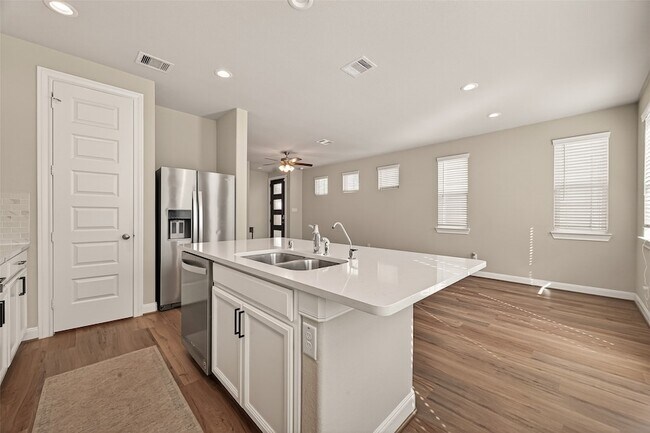 Building Photo - 3118 Cloud Forest Ln