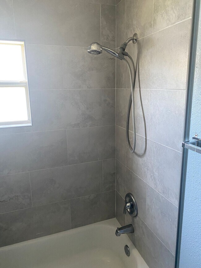 Foto del edificio - 4170 55th Ave N