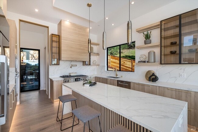 Foto del edificio - 1580 Clear Ridge Dr