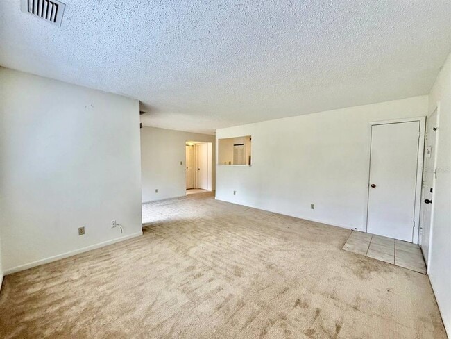 Building Photo - 13385 Arbor Pointe Cir