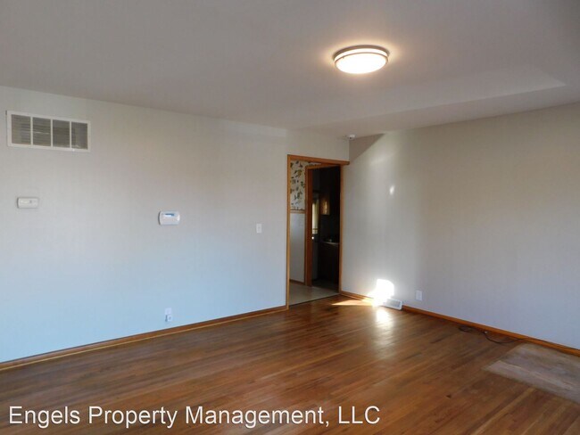 Building Photo - 2 br, 1 bath House - 1333 E Alturas St.