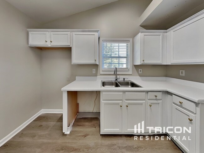 Building Photo - 2979 Rolling Ln