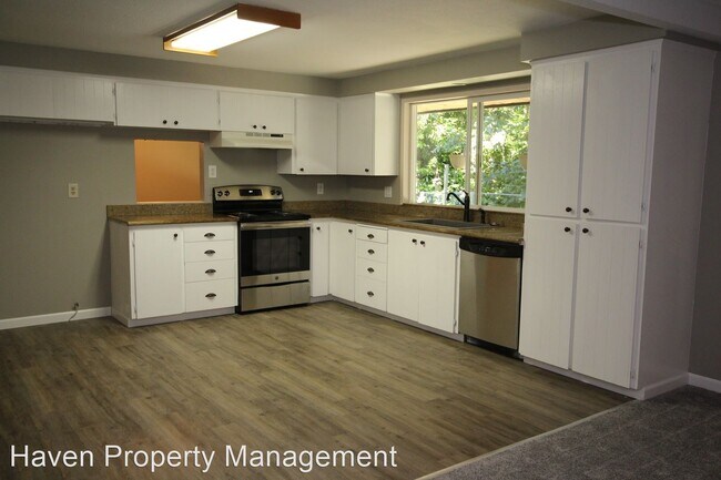 Building Photo - 4 br, 1.5 bath House - 31408 27th Ave SW