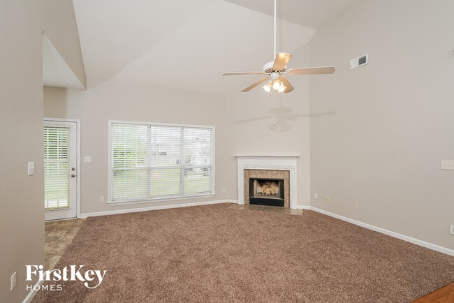 Building Photo - 2534 Joey Adkins Dr