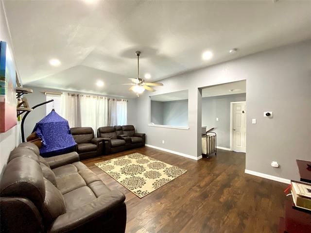 Foto del edificio - 3733 Gannet Dr