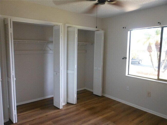 Building Photo - 211 Nina Way