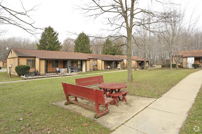 Andover Apartments Apartments Andover, OH