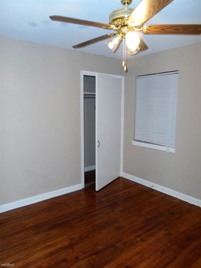 Building Photo - 3 br, 2 bath House - 11 Bryn Mawr