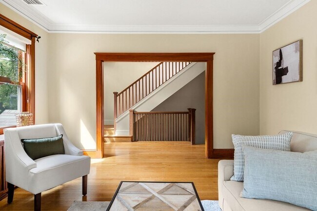 Foto del edificio - 46 Gardner Rd