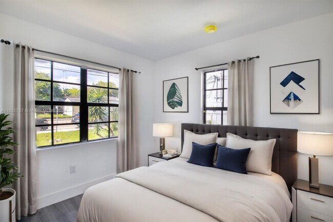 Building Photo - 577 NW 50th St