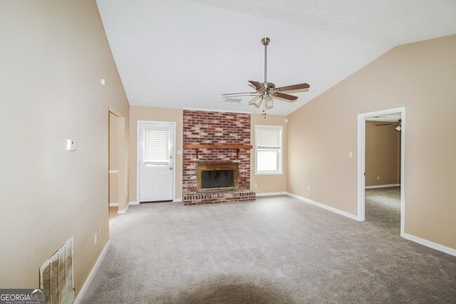 Building Photo - 1608 Sugar Plum Dr SW