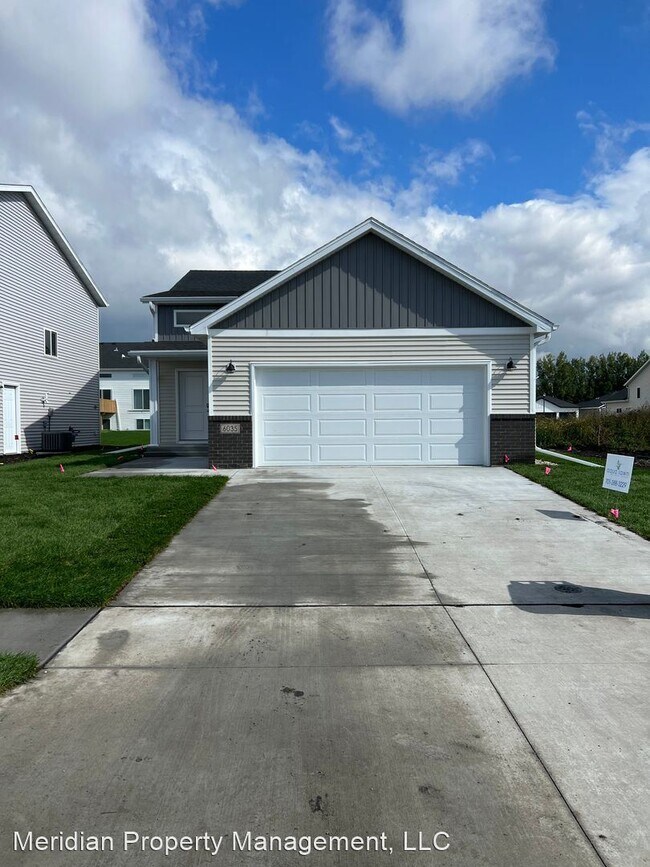 Foto del edificio - 4 br, 3 bath House - 6035 8th St W