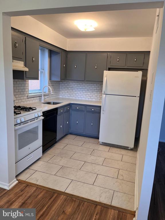 Foto principal - 9245 Old Newtown Rd