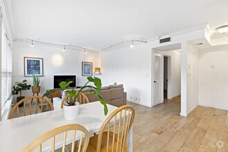 Building Photo - 65 Hendricks Isle