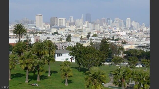 Building Photo - 150 Dolores St